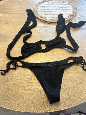 Somerfield Swim Black Textured Tie-Back Bikini Set